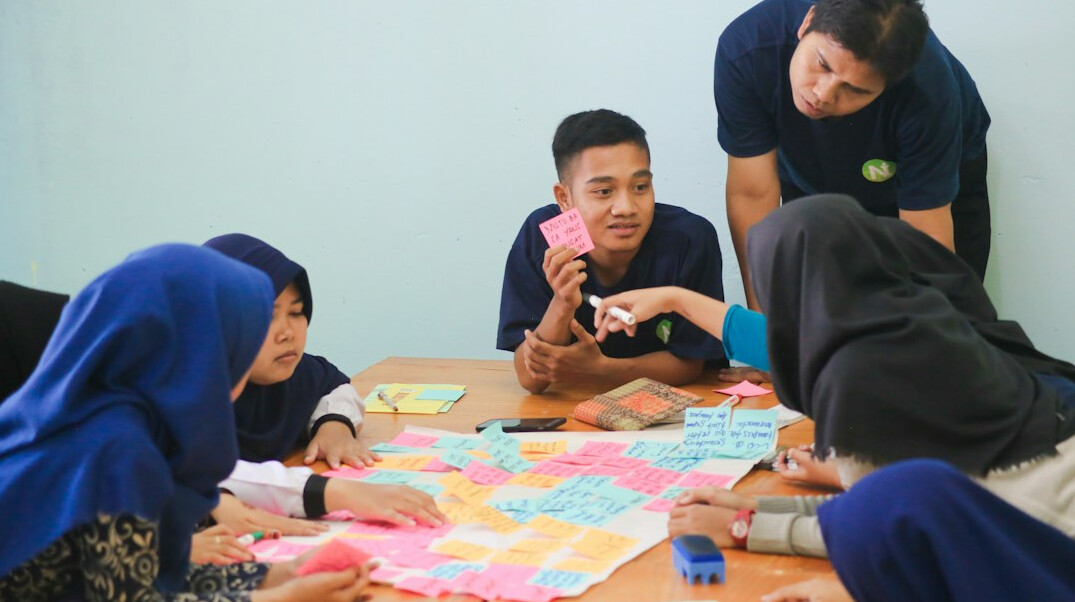 group of people discussing ideas